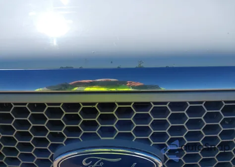 2005 Ford F-150 Fx4/Lariat/Xl/Xlt from USA, damaged, VIN 1FTPX14525NB72093